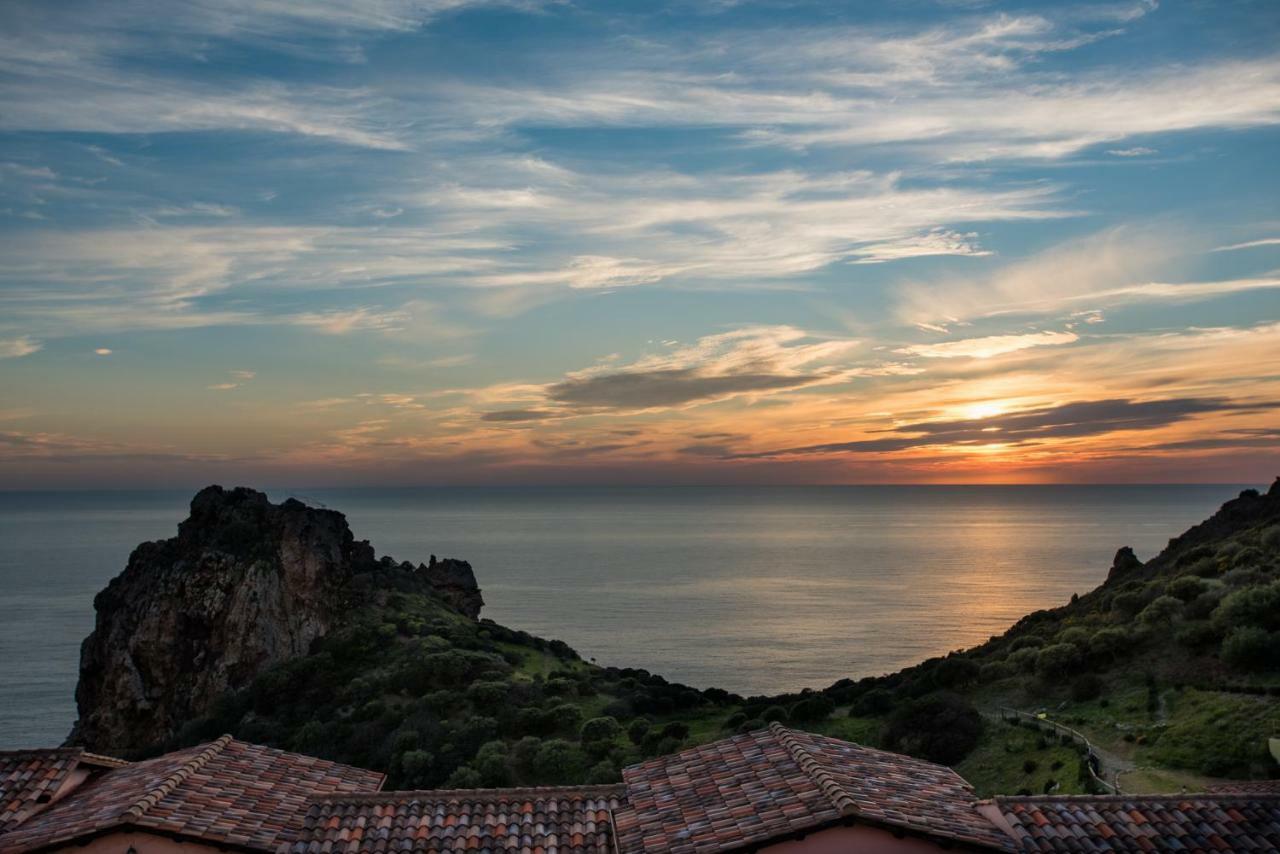 Villa Brezza Marina Nebida Экстерьер фото